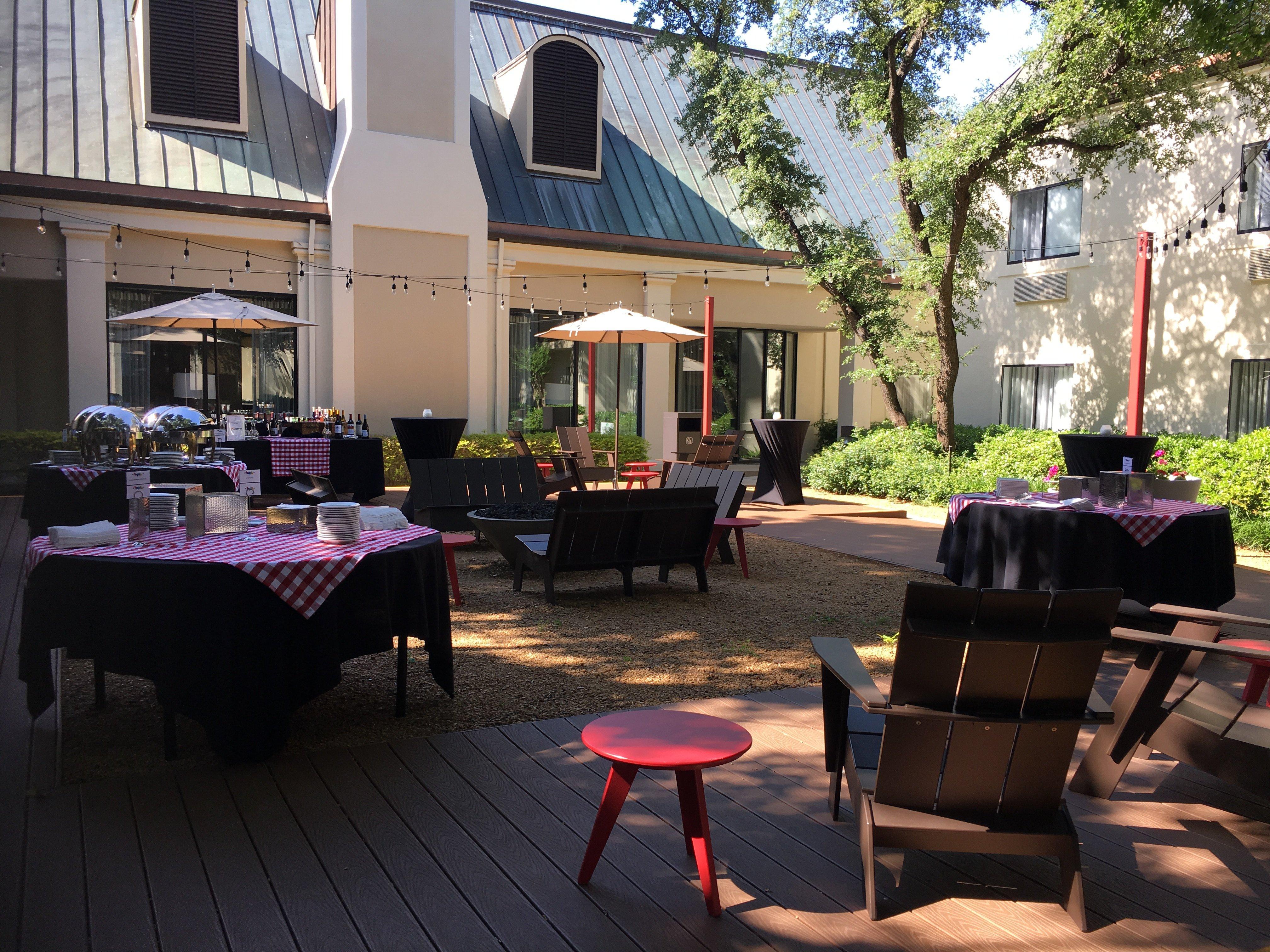 Holiday Inn Irving Las Colinas By Ihg Exterior photo