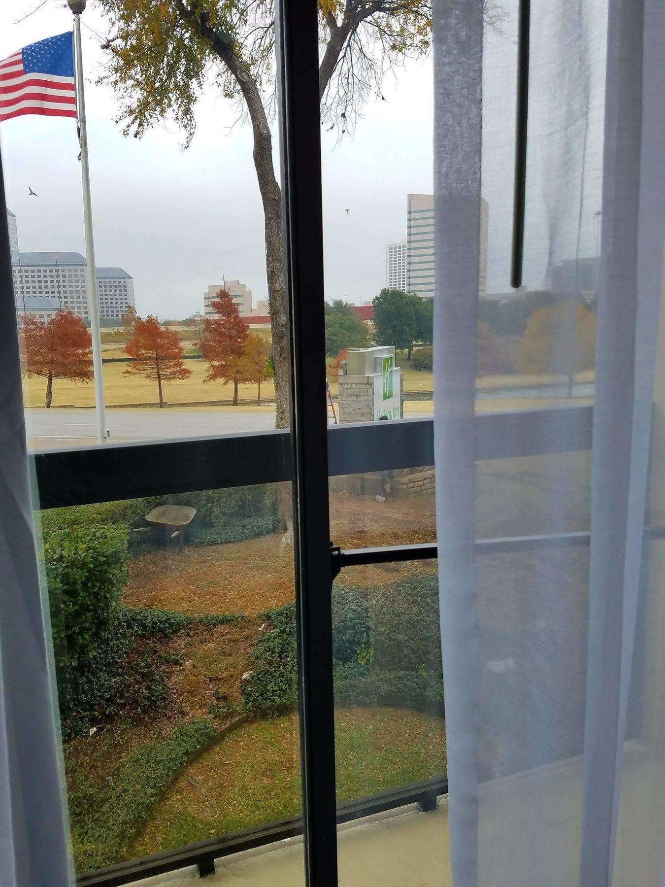 Holiday Inn Irving Las Colinas By Ihg Exterior photo